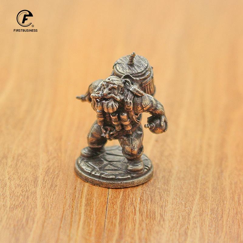 Vintage White Brass Miniature Dwarf Warrior Statue Desktop Board Game Warrior Model Toy Boys Desk Decorative Ornament Craft Gift