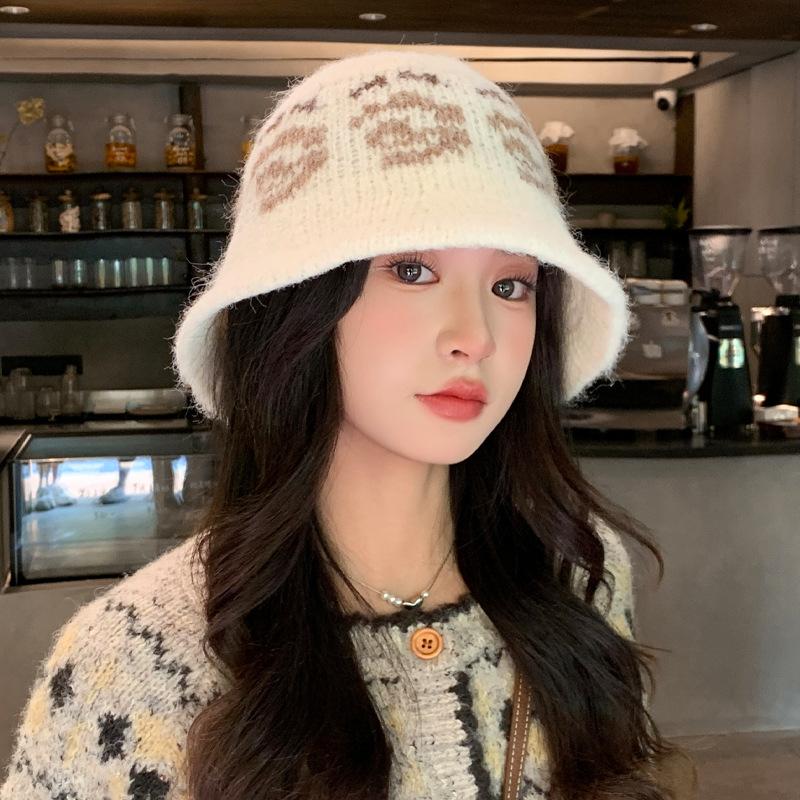 Japanese Versatile Rose Jacquard Knitted Wool Hat In Autumn and Winter Casual Windproof Warm Hat Showing Face Small Hat for Women
