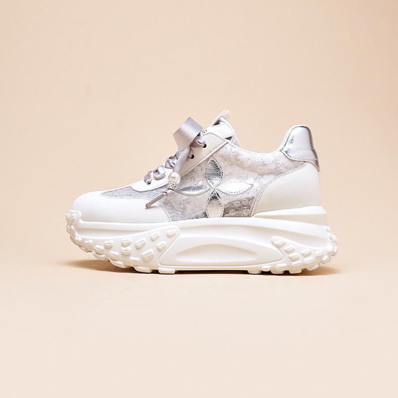 

Thin mesh breathable dad shoes for women 2025 summer new muffin thick sole inner height increase casual sports little white shoes 34