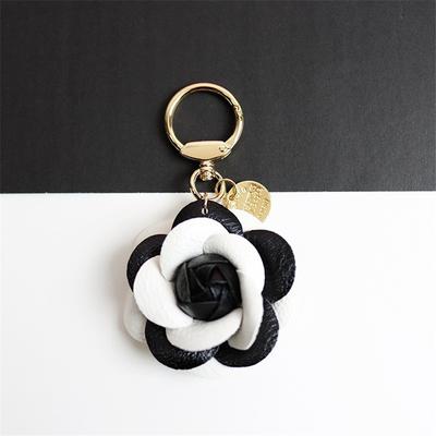 Fashion Camellia Tassel Keychian for Woman Luxury Jewelry Bag Decoration Party Accessories Bag Charm