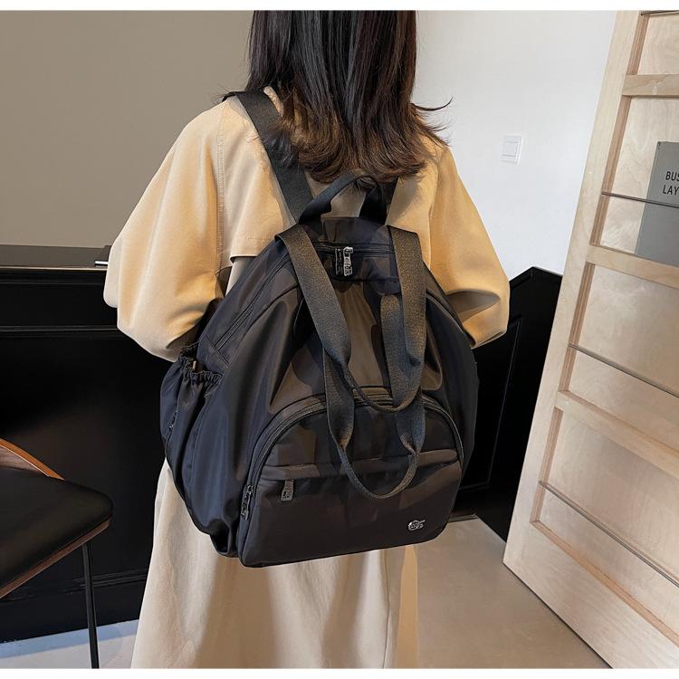 Backpack Women's Large Capacity Casual Fashion Junior High School Student School Bag Fashion Travel Backpack