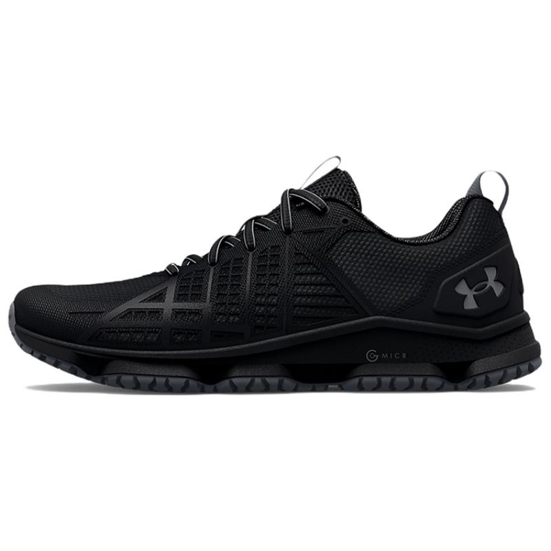 

Under Armour Micro G Strikefast Black Pitch Grey Sneakers 3024953-001 42