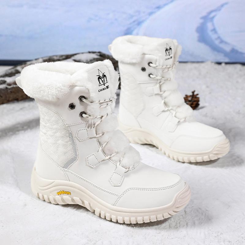 Winter New Outdoor Snow Boots Women's Medium Tube Piled Thickened High-top Large Cotton Shoes Outdoor Cotton Boots