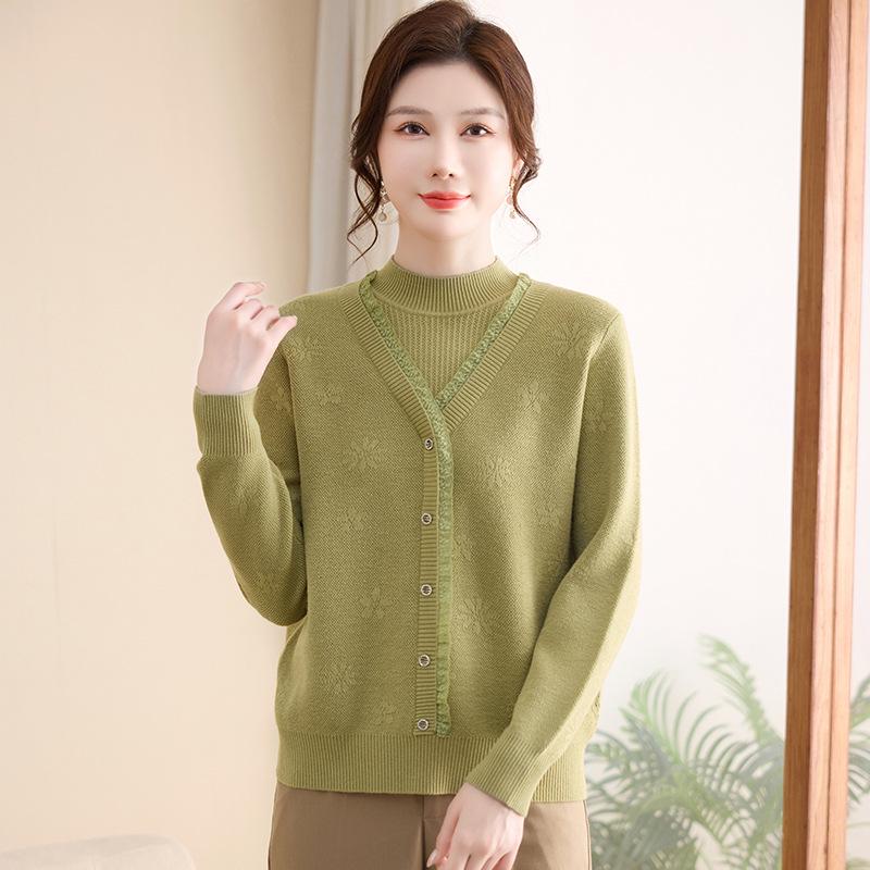 Mom's Elegant Autumn/Winter Wool Knit Sweater: Fashionable Thick Layered Top for Middle-Aged & Elderly Women