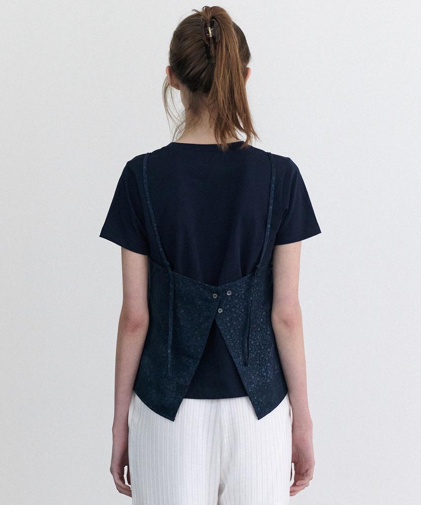 ANDNEEDS Nadia Jacquard Satin Sleeveless (Navy)