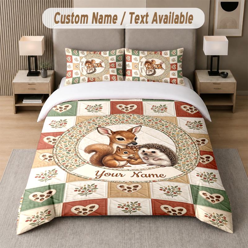 Set de așternut cu tematică Pădure de ciuperci, text sau nume personalizat, 3 piese: 1 cearșaf plat și 2 fețe de pernă, așternut de casă personalizat