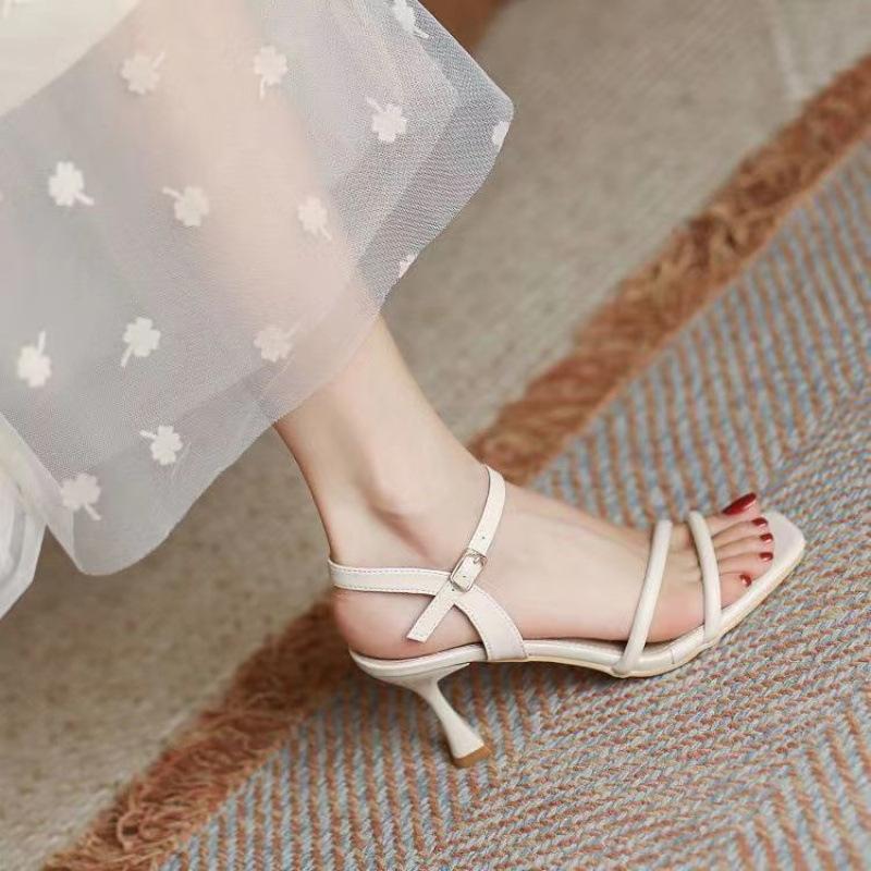 

One word with open-toed sandals for women, thin heels are not tired, princess style 2025 soft sole versatile, evening breeze with skirt for women 34