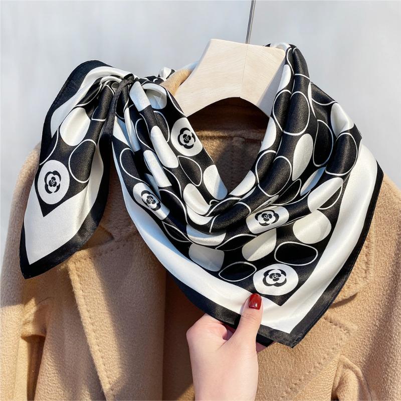 Spring new 100 mulberry silk camellia printed silk scarf women's premium plain crepe satin silk square scarf small scarf