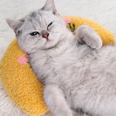 U Şekilli Evcil Hayvan Yastığı Kedi Boyun Destek Yastığı Sevimli Desenli Yumuşak Kabarık Kedi Sakinleştirici Yastık Kedi ve Küçük Köpekler İçin Yarım Donut Kucaklama Yastığı