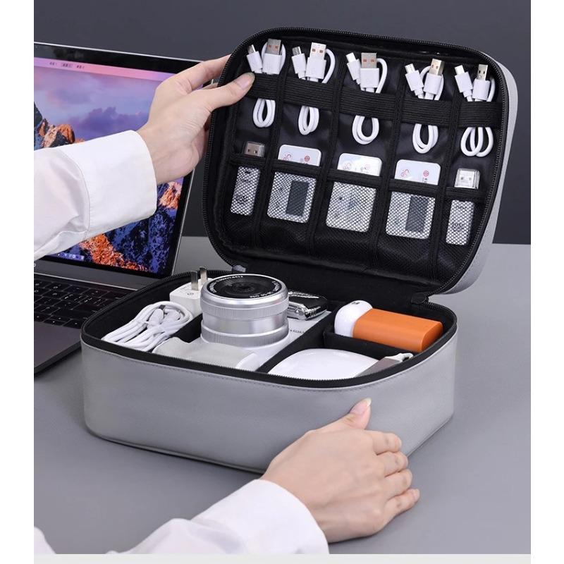 Multifunctional Organizer Bag for Hard Disk, USB Data Cables and Chargers - Compact Design, Protects Devices and Cables Neatly