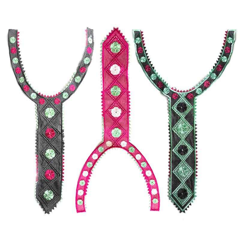 Color Embroidery Lace Collar Piece Personalized Tie Shape Heavy Industry Embroidery Fake Collar Clothing Corsage Accessories Collar Piece