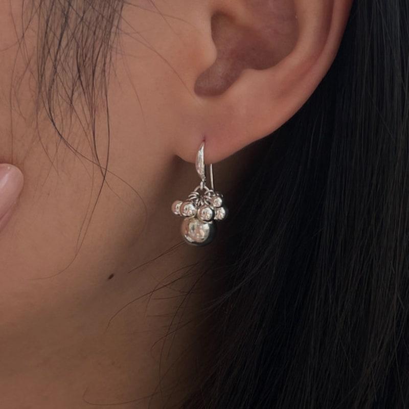 Melliv Silver Ball Drop Earrings_mve01