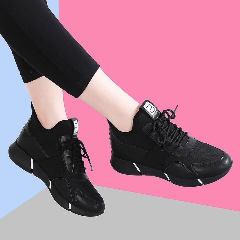 Soft-soled mother shoes women's 2025 summer new one-pedal middle-aged women's shoes lace-up casual sports shoes