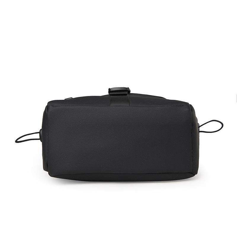 Повседневная водонепроницаемая мужская нагрудная сумка — фото 12