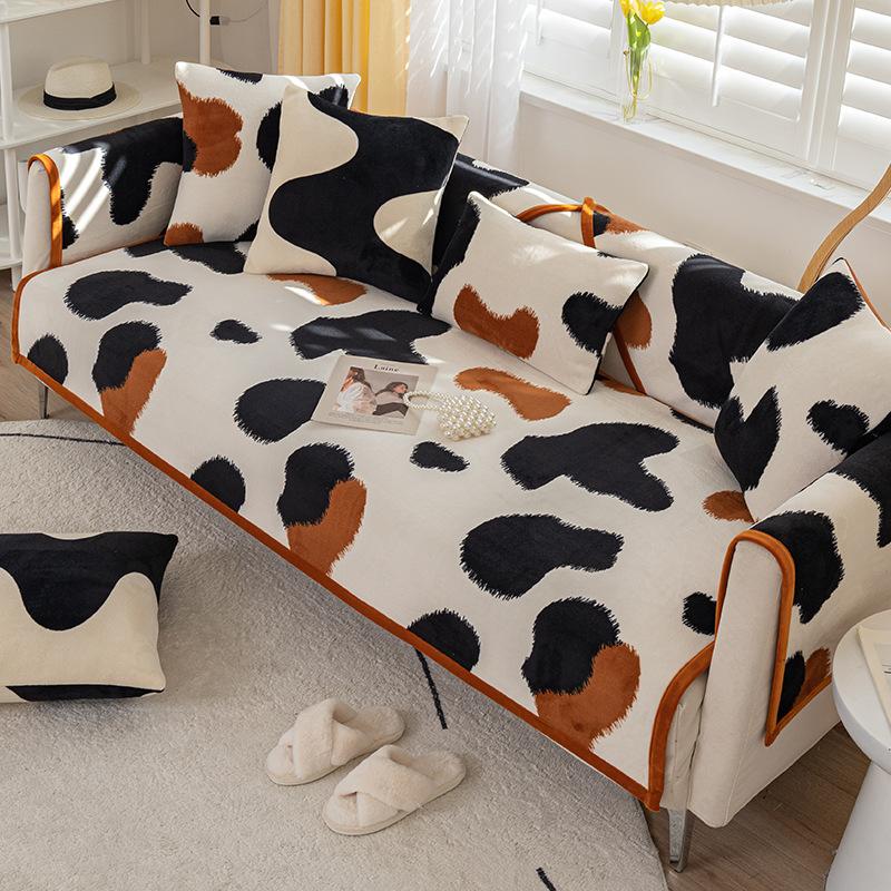 Cuscino per divano in peluche latte Cuscino universale antiscivolo in pelle Stile crema Mobili per soggiorno Copridivano Copertura asciugamano per schienale
