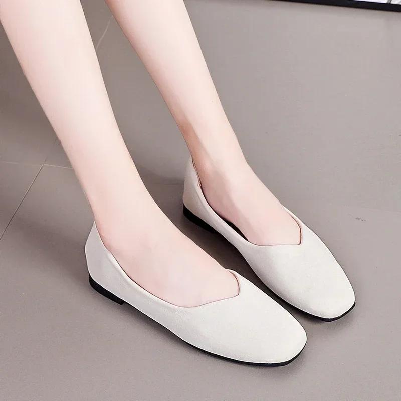 Modne Wiosenne Damskie Płaskie Buty z Kwadratowym Noskiem z Miękkiej Skóry Modne Płytkie Damskie Wsuwane Buty Casual Lekkie Buty do Chodzenia dla Pań do Biura