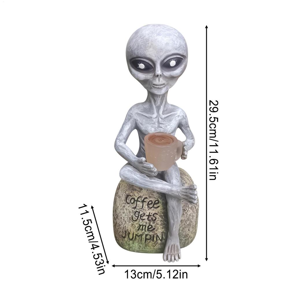 Solar Alien Statue Small Resin Landscape Figure Collectible Sci-Fi Solar Light Decoration for Outdoor Patio Garden Lawn Balcony