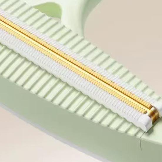 Dual-Sided Clothes Lint Remover Pet Hair Remover Brush with Copper Head Fabric Use Hair And Dust Remover for Clothes Furniture Car Seats