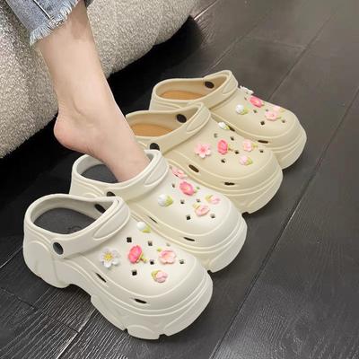 High-End Pfirsichblüten-Clogs für Damen, Rutschfest, Geruchsneutral, Dicksohlig, Hochhackig, Für drinnen und draußen, Gepolstertes Tragegefühl, Sandalen und Hausschuhe