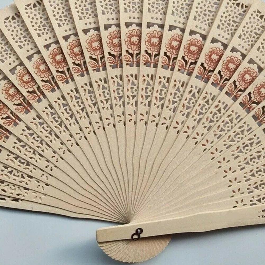 8palcový skládací ruční ventilátor zapuštěný vonné dřevo na svatbu Santalové dřevo klasické čínské Im S4J8