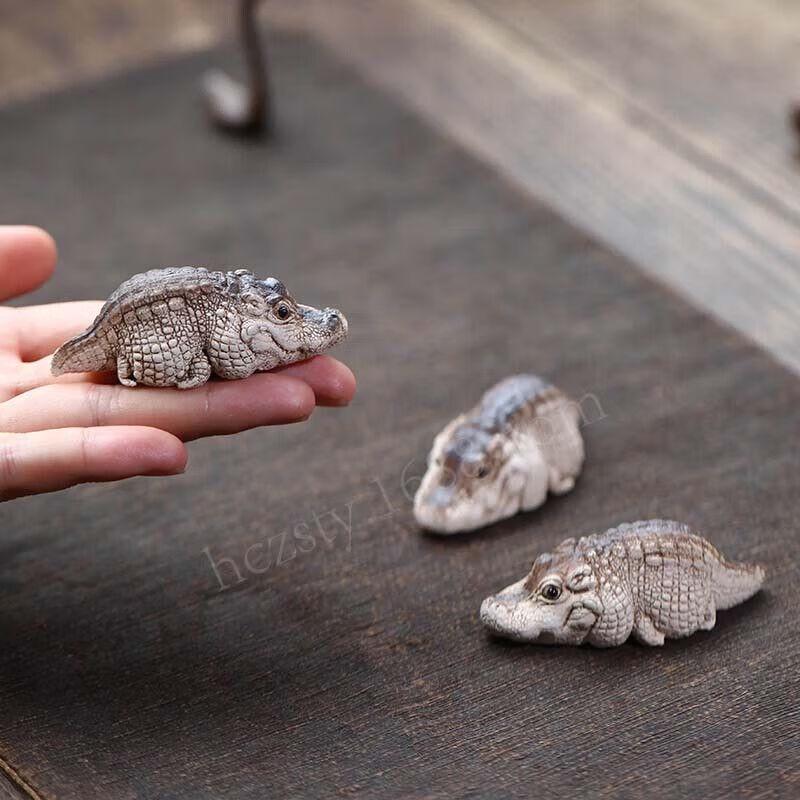 Zisha Crocodile Teapet Ornament