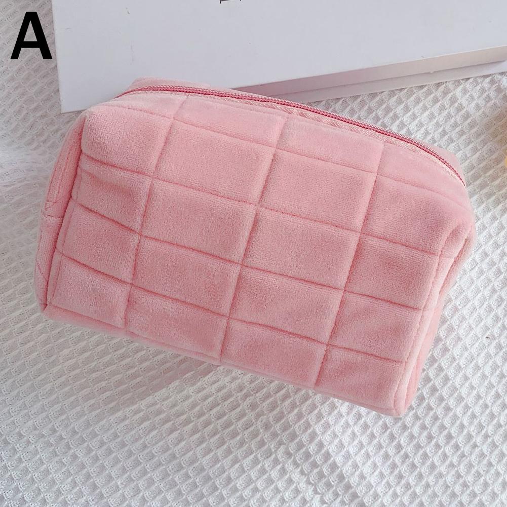 Small Plush Makeup Bag Travel Cosmetic Bag Cute Pencil Pouches Purse Preppy Zippered Toiletry Bag Storage Organizer for Teens