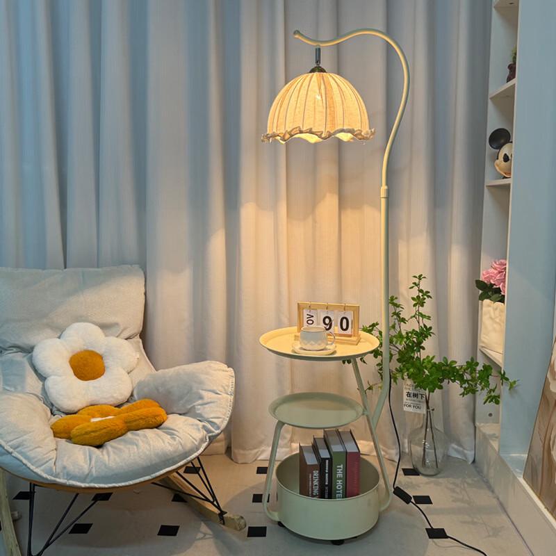 OEING Cream Style Floor Lamp with Integrated Side Table