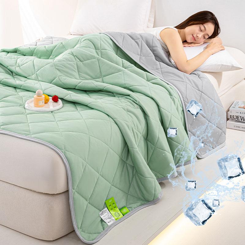Summer Thin Comforter Soft Air-Conditioned Four Season Comforter Machine Washable Single Double Blanket Ultrasonic Quilted Quilt