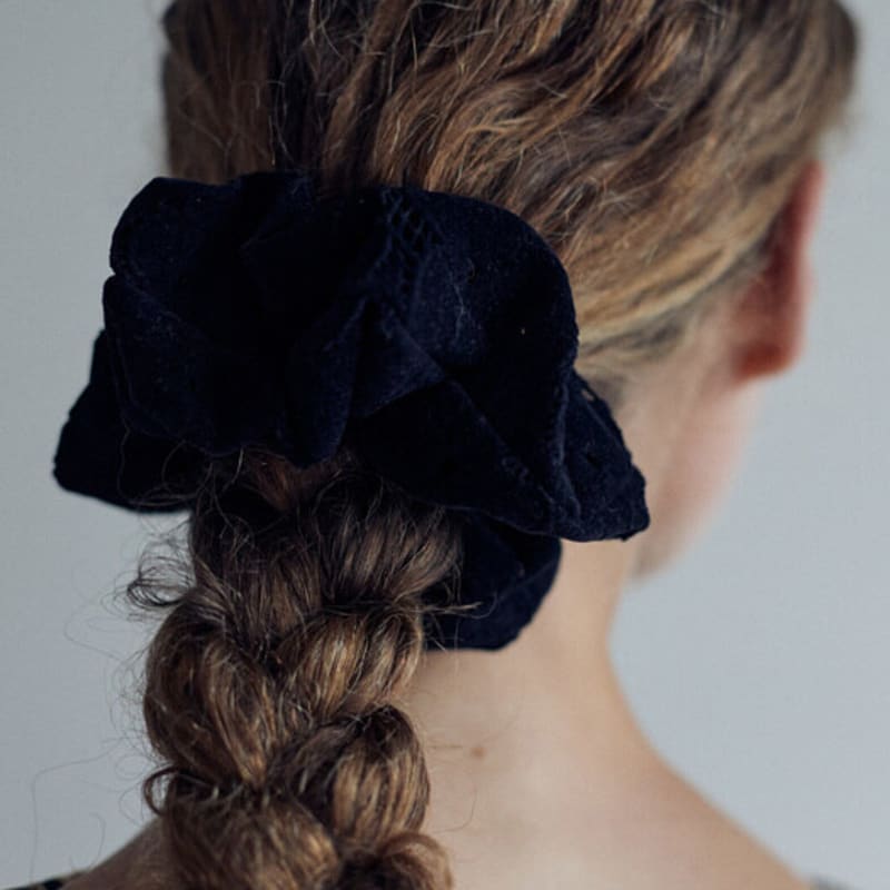 Elizabeth Moments Suede Lace Scrunchie