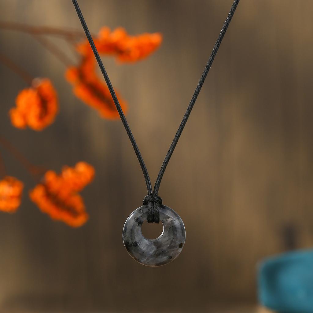 Natürlicher Kristallanhänger, Weißkiefer, Amethyst-Halskette, Böhmischer Schmuck
