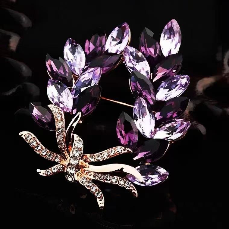 Elegancka Fioletowa Broszka z Kwiatem dla Kobiet Dziewcząt Moda Ubrania Akcesoria do Garnituru Biżuteria Prezenty
