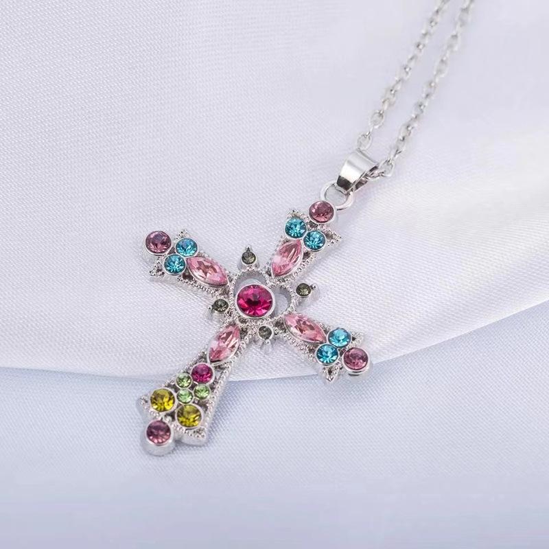 New Fashion Trendy Crystal Pink Zircon Cross Pendant Necklace for Women Girl Crystal Chain Necklace The Spice Girl Party Jewelry