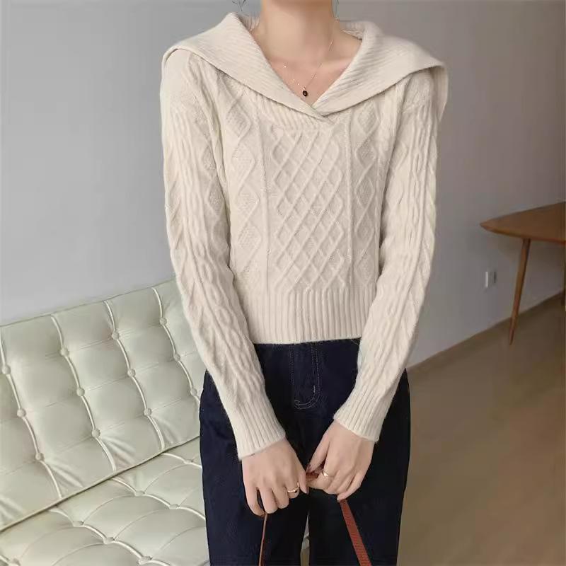 Loose Pullover Retro Sweater Hong Kong Style Women's Autumn and Winter New V-shaped Navy Collar Sweater Women's High-end Sense Versatile
