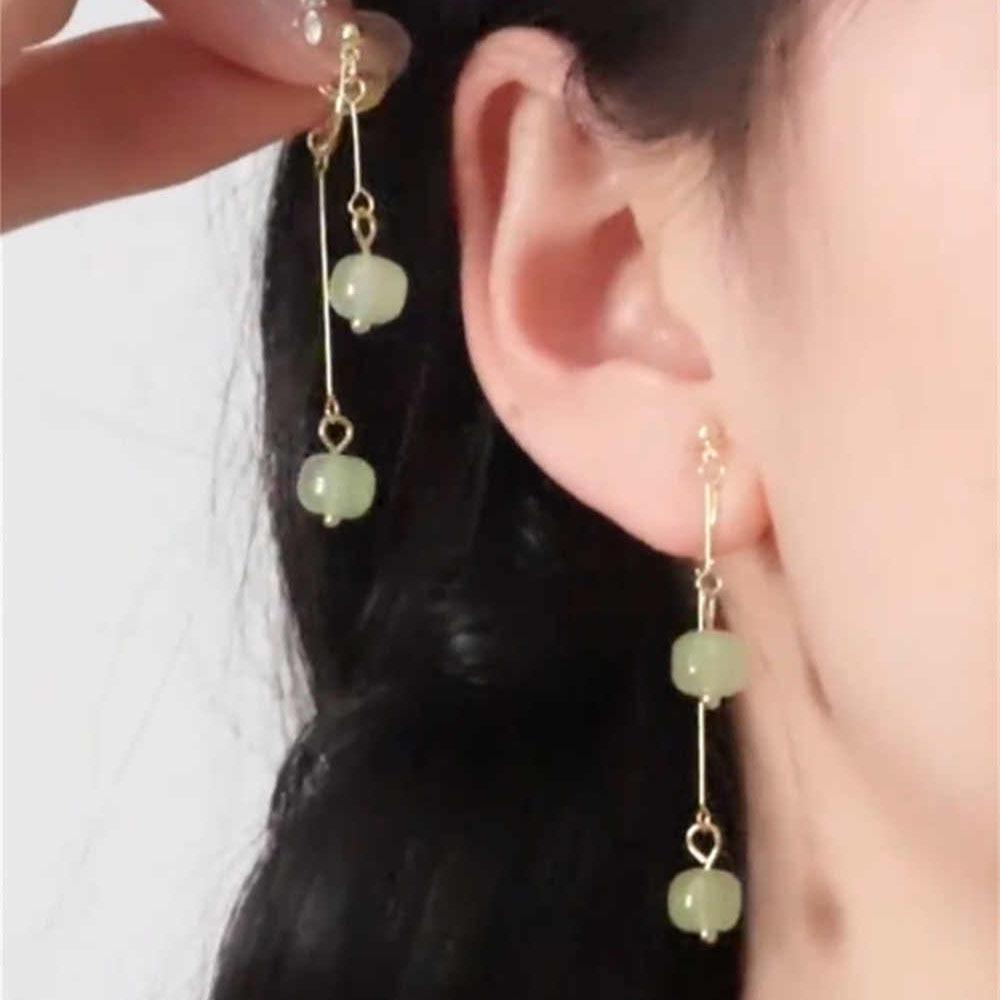 Koreanischer Stil Nicht-Piercing Ohrclip mit langem Quaste, Perlmutt Schmetterlings Design für Damen - High-End, Coole Mode.