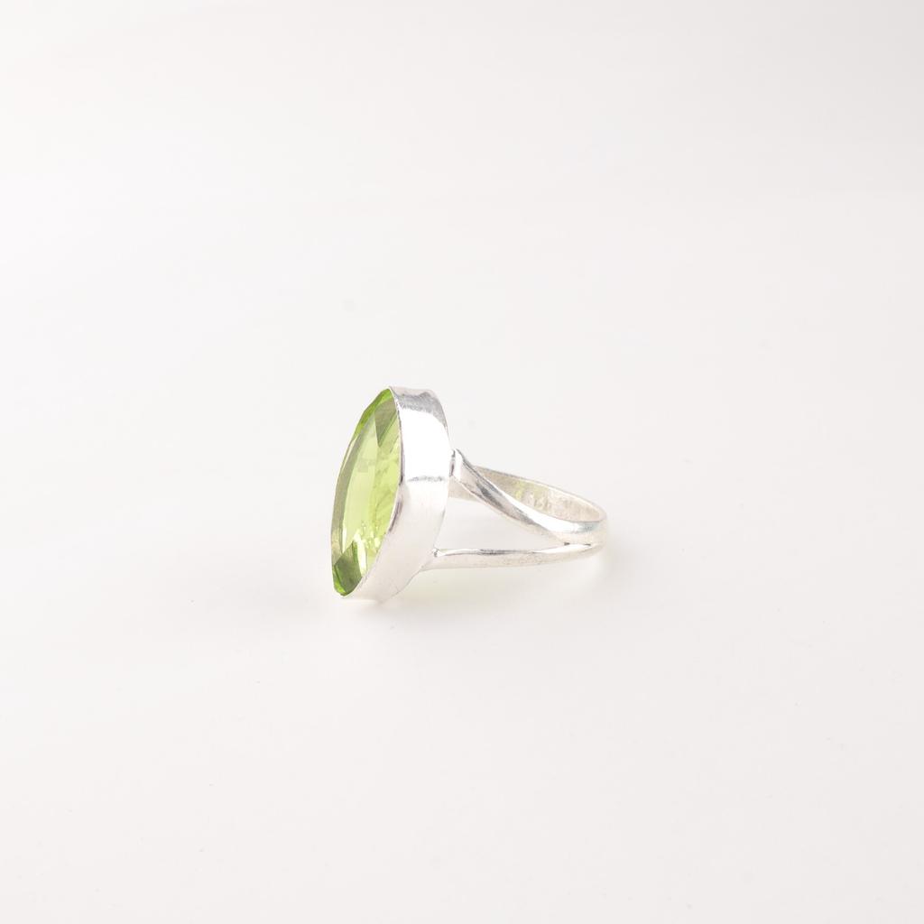 Peridot Gemstone 925 Sterling Silver Jewelry Handcrafted Stylish Ring For Women RR-23-10