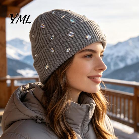 Täglicher Ausflug Warme Accessoires Bling Strass Strickmütze, Street Punk Strick Winter Stilvoll Kälteschutz Kopfbedeckung Beanie für Damen Herbst