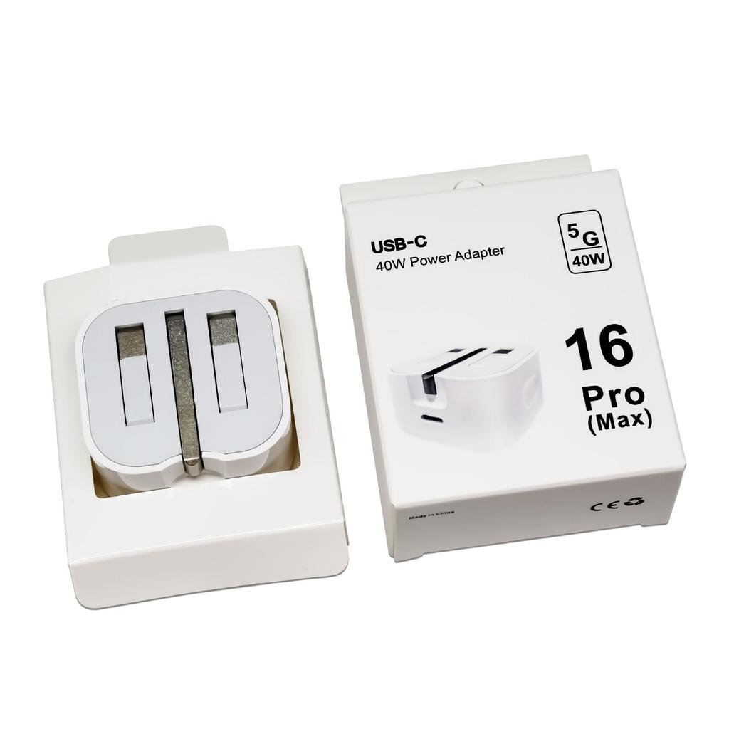 UK PD20W Three-Pin Folding Fast Charger for iPhone 11-15 Pro