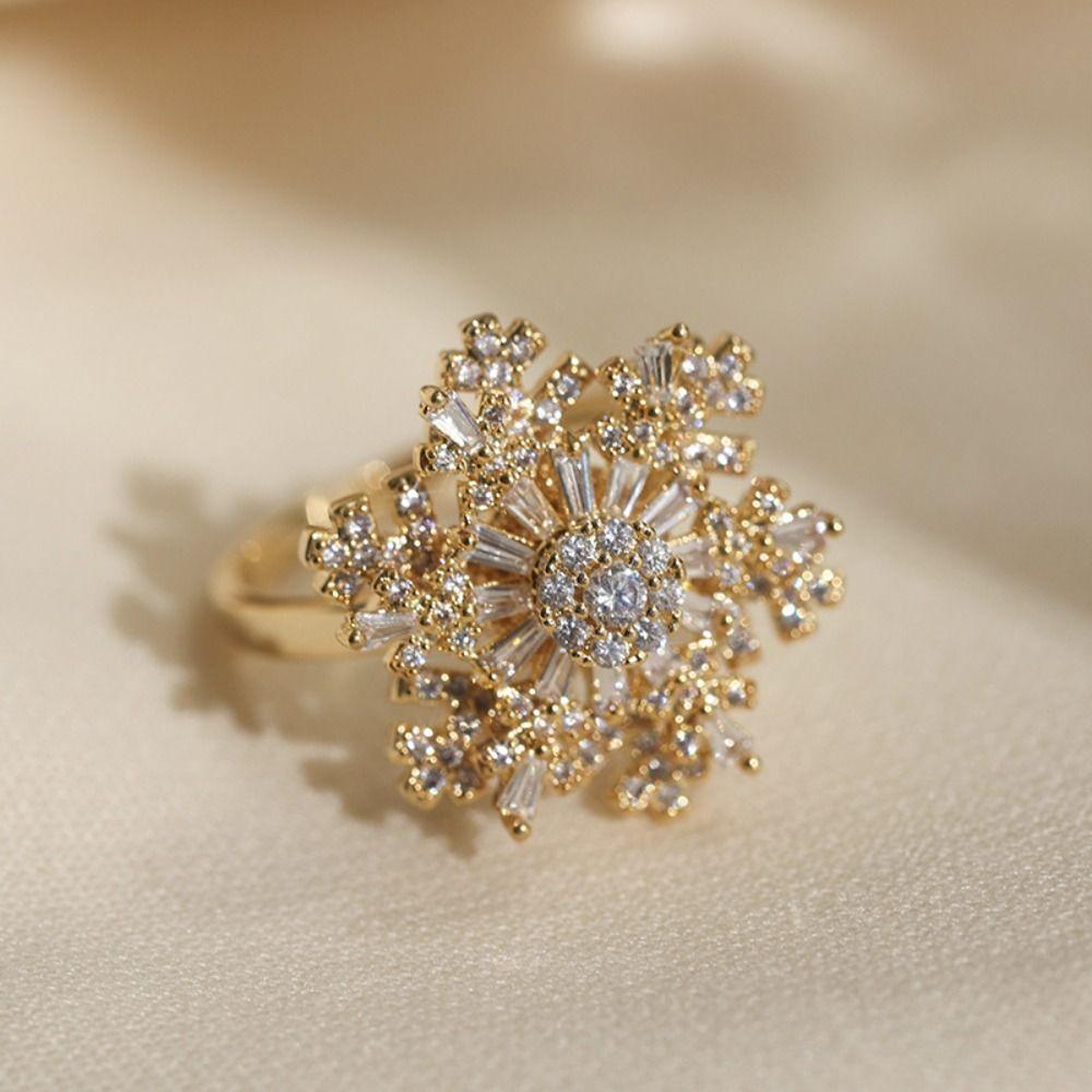 Light Luxury Snowflake Ring Sparkling Zircon Finger Ring Creative Rotatable Snowflower Ring  Party
