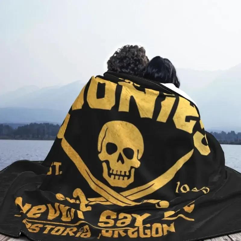 The Goonies Never Say Die Blankets Warm Flannel Gothic Pirate Skull Throw Blanket for Bedroom Office Bedspreads