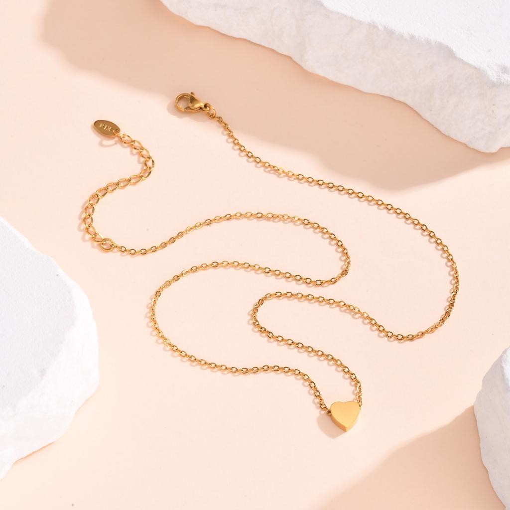 Stylish Stainless Steel Gold Necklace Ladies Heart Snake Chain Simple Personality Double Layer Nc357