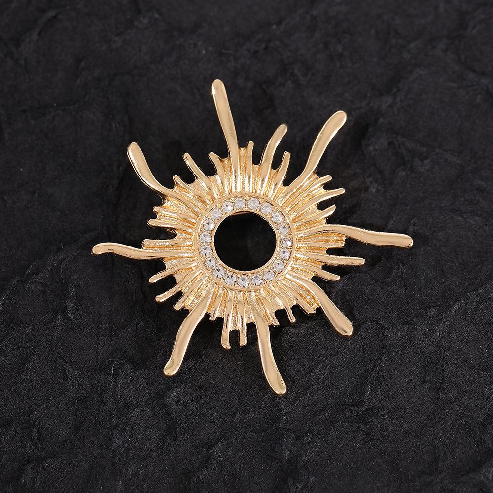 New Brooch, High-end Sun Corsage, Niche High-end Brooch
