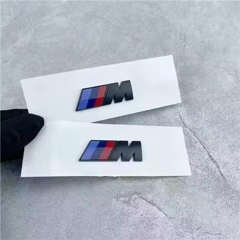 

2PCS Applicable to BMW M-standard ABS plastic labeling 1/3/5/7 series side standard fender M-standard X1X3X5m sports tail label. 9x3cm