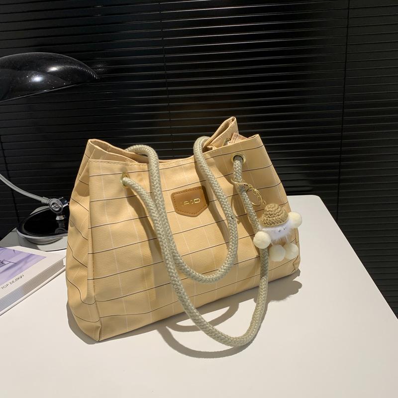 Niche Korean Style Handbag Casual Commuter Shoulder Bag Women's Big Bag New Fashion Women's Crossbody Canvas Tote Bag