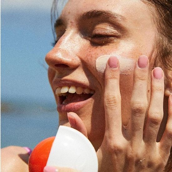 Te White 35 Daily Sunscreen for Oily Skin 50g