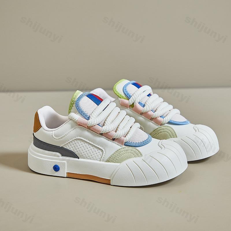 Fashion 2025 Spring Women's Sneakers Lace Up Anti Slip Platform Outdoor Students Casual Shoes Comfortable New Breathable Running Shoes