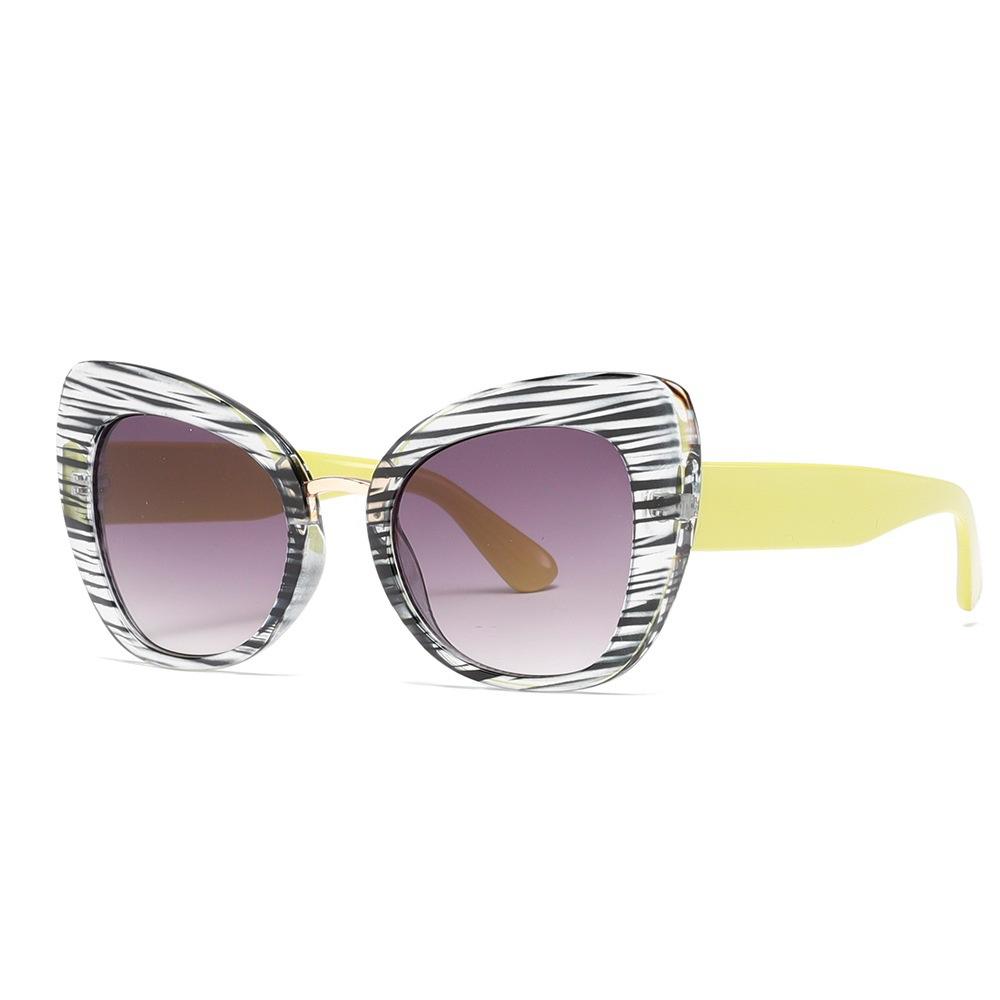 New retro large frame cat eye anti-blue glasses classic daily commuting dating versatile plain and thin flat glasses