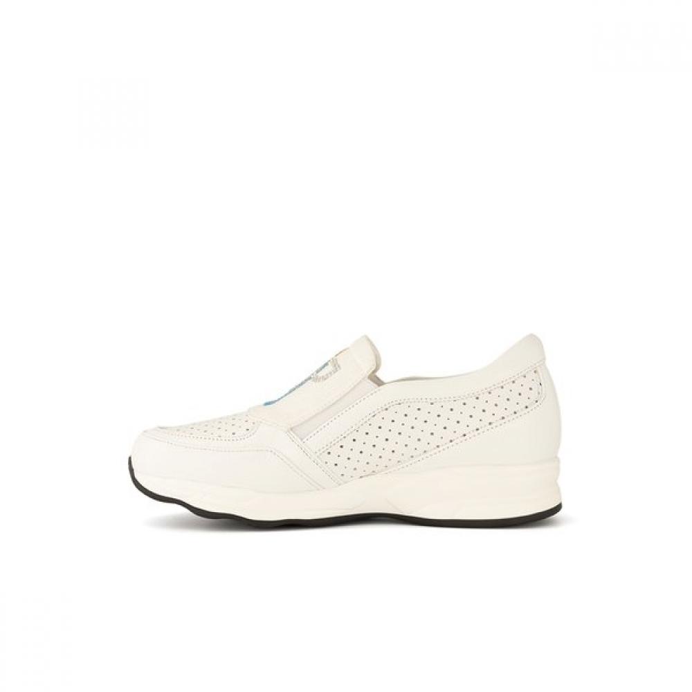 DakS Women S Comfort meSh Slip On With Cubic decoratiOn dlS421ta30  White 
