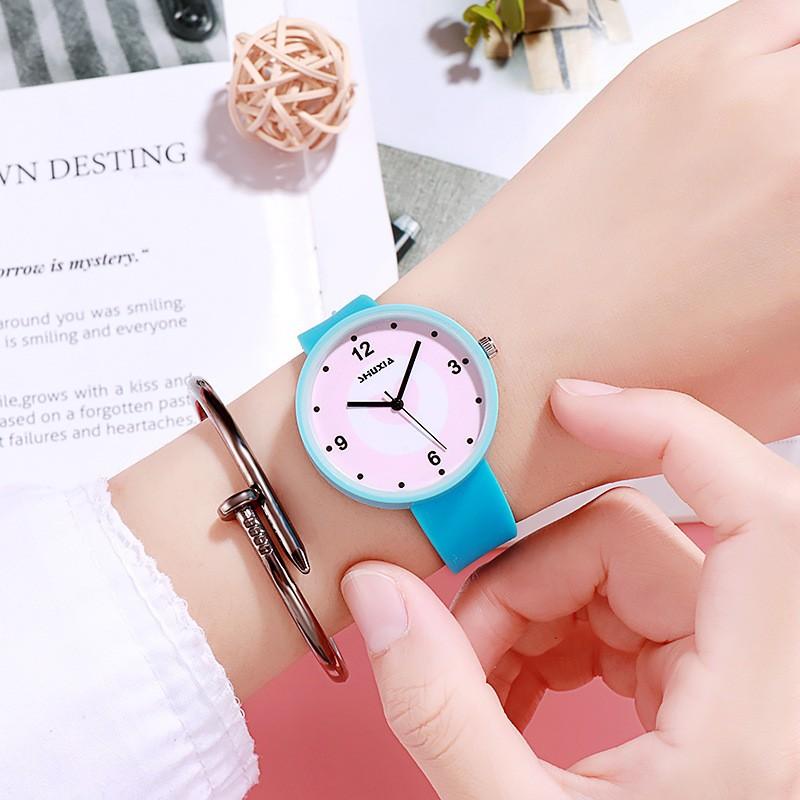College Style Simple Candy Exam Watch High-Value Fresh Girlfriend Student Watch Versatile Silicone Watch