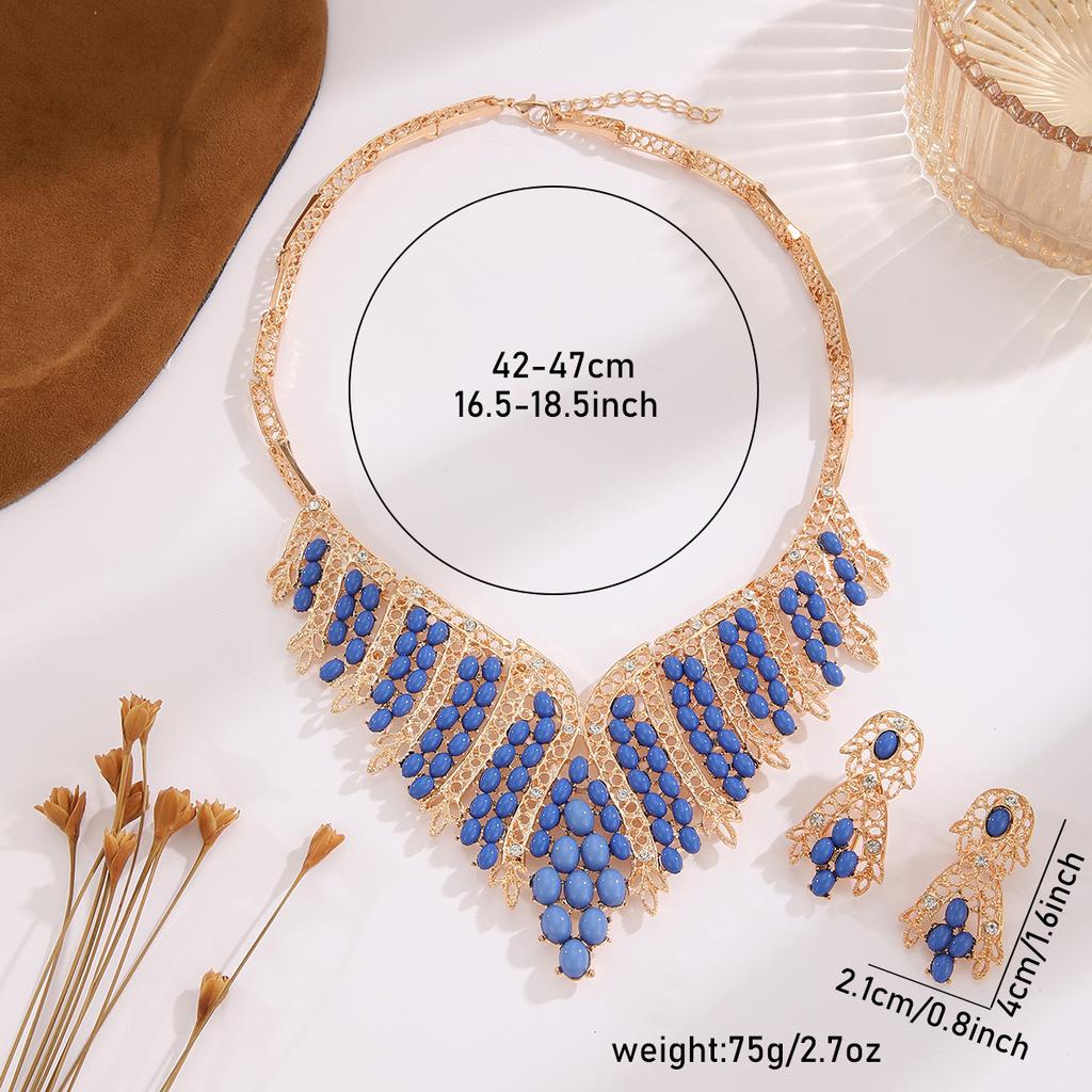 Kadın Seti İçin Moda Takı