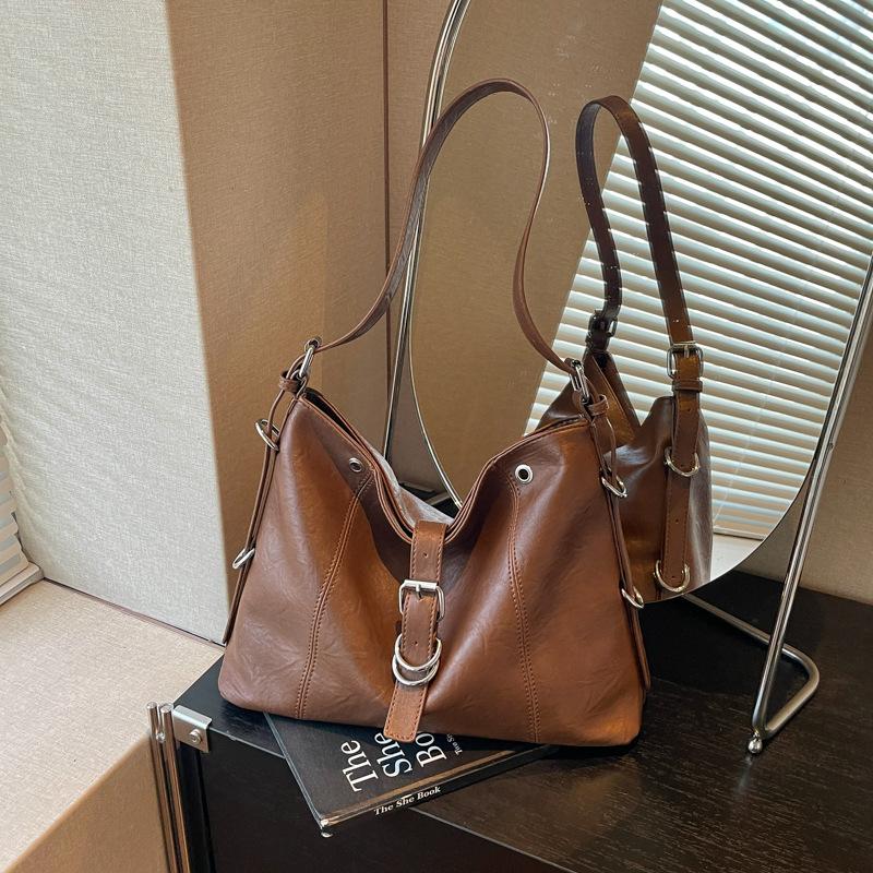 Large-capacity Fashionable Tote Bag - Versatile for School and Commuting - Single Shoulder Crossbody Bag